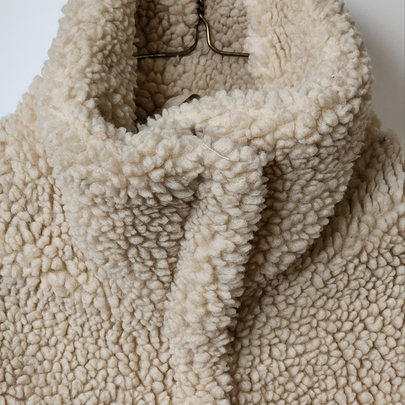 EUC Teddy Jacket - Picture 2 of 2